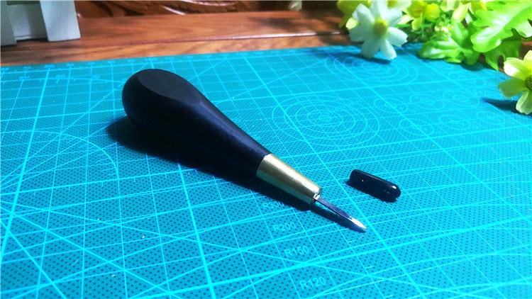 leather Craft - Leather Cone Taper Handle Hand Leather Handle Six pyramid Through hole sewing leather tool