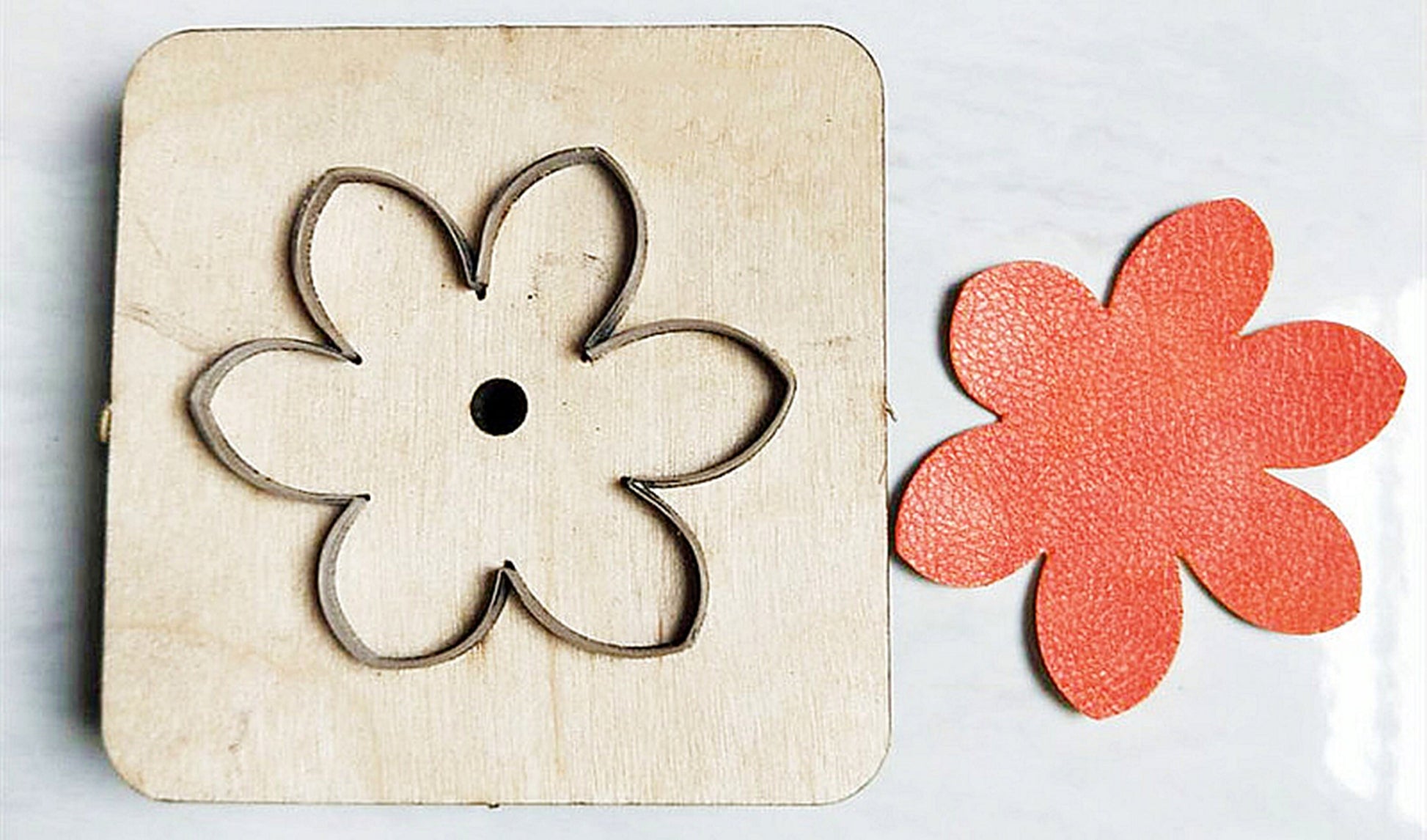 Flower Leaf leather cutting die,flower earrings ornament felt Steel Rule Metal Die Cutter, key chain Leather Crafts Kraft Tool