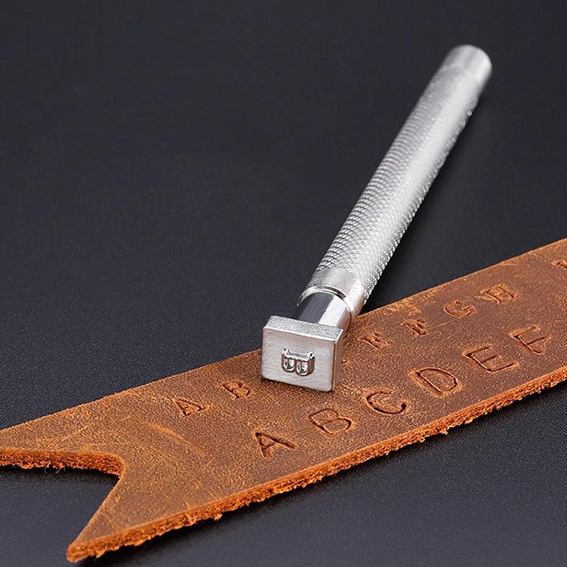 26 Letters Alphabet & 10 Numbers Imprinted Leather embossing stamping Tools for diy Leather Bag Shoes Craft Marking Leather Punching Tools