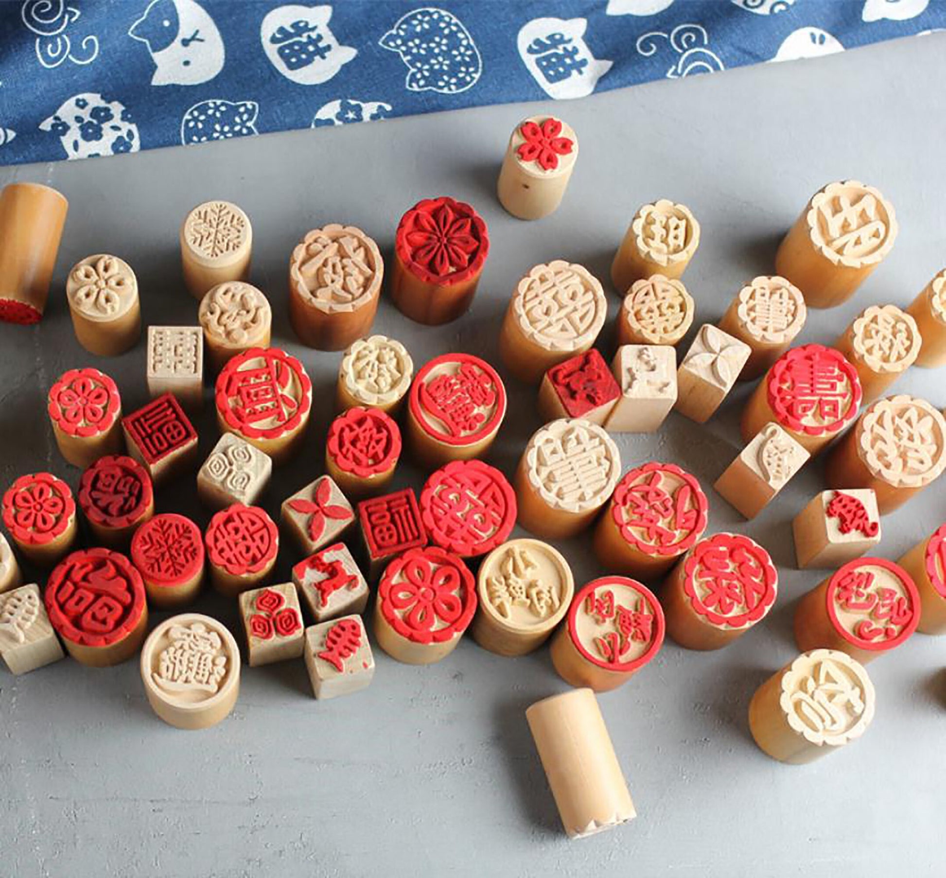 Custom Made - Round Square ink stamp Wood Dessert Tool Pastry Cake Cookie Traditional Chinese Moon Cake Wooden dessert stamp