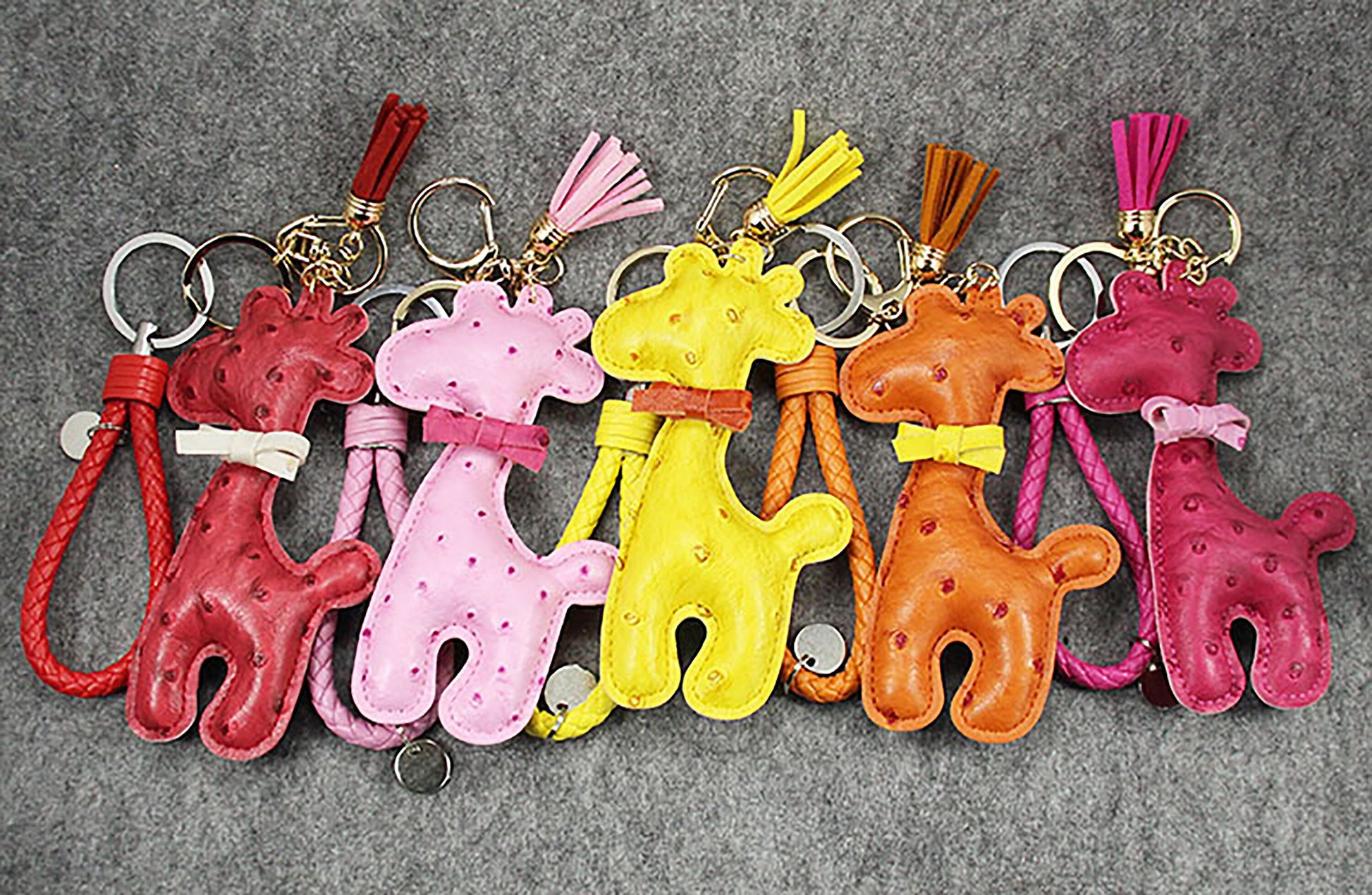 Giraffe Keychain-Pendant,Steel Cutting Dies Leather, Mouse Keychain Cutter Tool Mould Template DIY,Metal Cutting Die Handmade tool