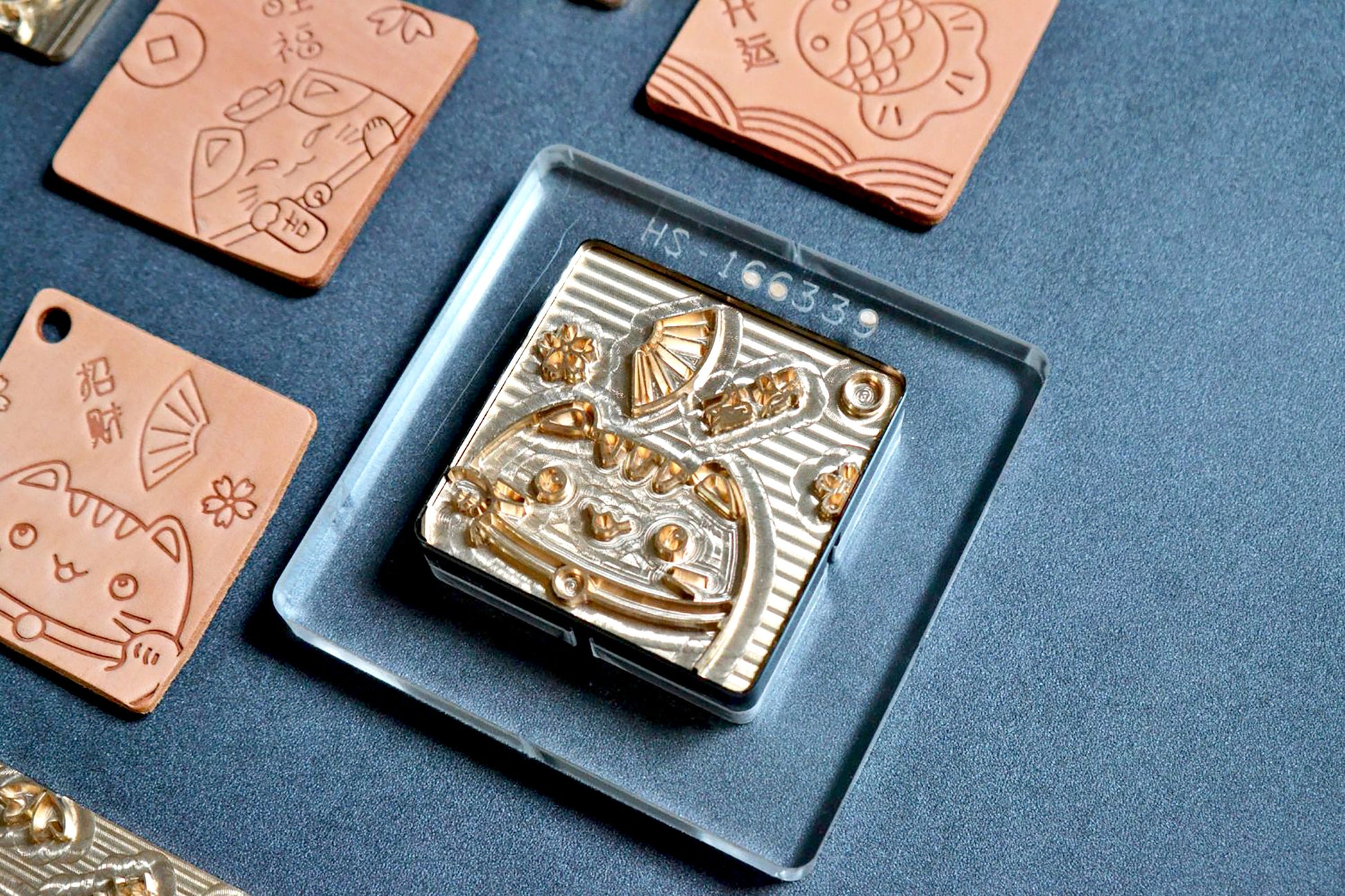Custom Leather Brass Acrylic Cutting Dies for Precision Embossing and Debossing combination foil embossing key chain lucky tag
