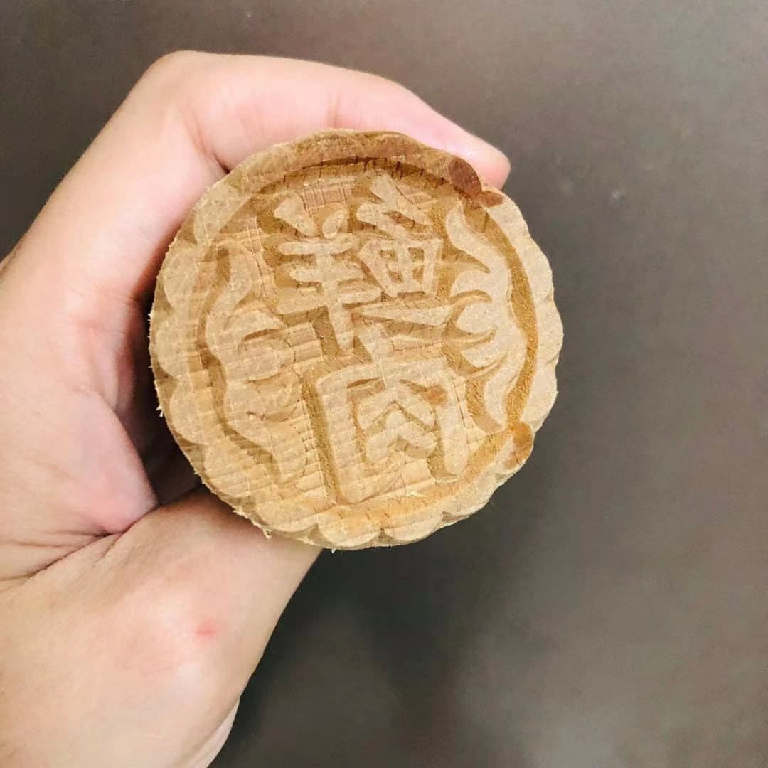 Custom Made - Round Square ink stamp Wood Dessert Tool Pastry Cake Cookie Traditional Chinese Moon Cake Wooden dessert stamp