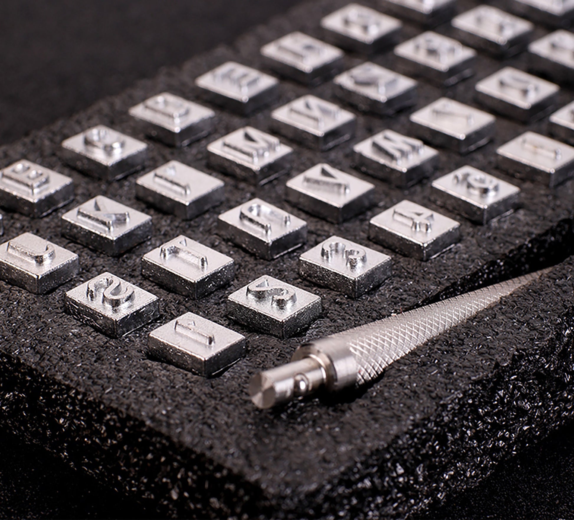 Leather Carving Tool alphabets letters Stamping Tools Hammer Stamps embossing ,Punch Leather Working Tools